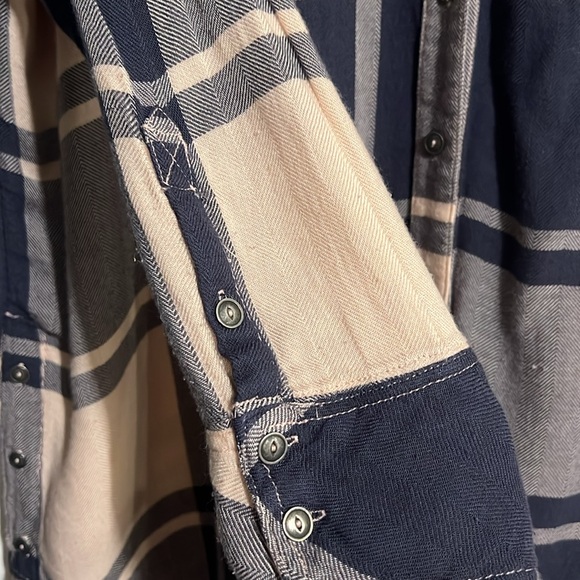 Free People Oversized Pink Flannel - Picture 4 of 5